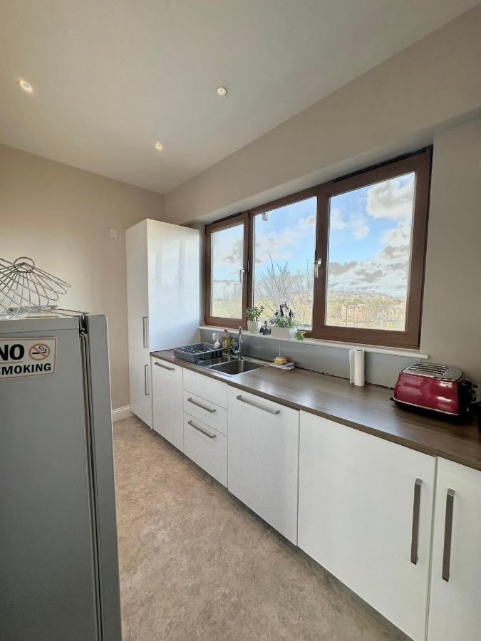 5 Bedroom Central Penthouse Apartment EDI Buitenkant foto